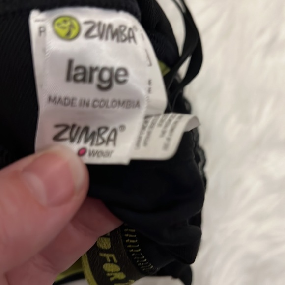 Zumba Fitness bra top size large - Picture 5 of 5